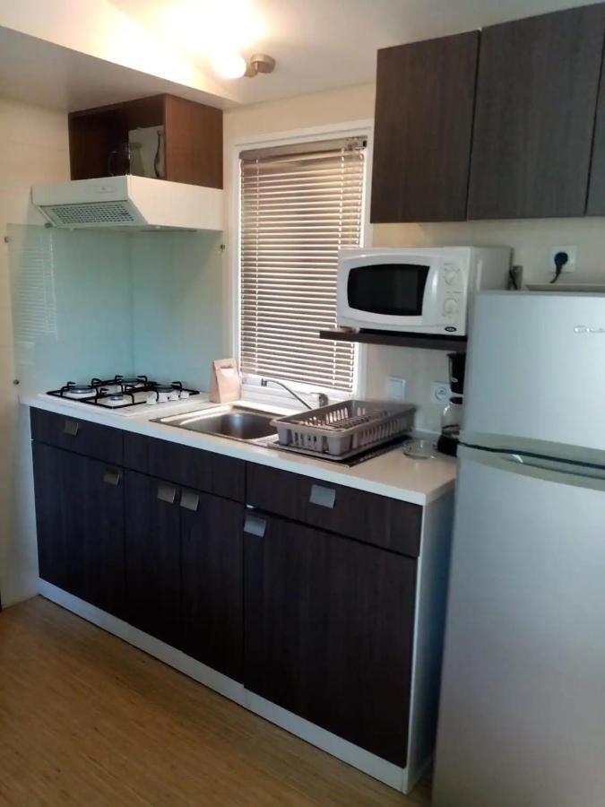 La Roque D'Antheron - Mobile-Home - 6 Pers - 3 Ch - Piscine Екстериор снимка